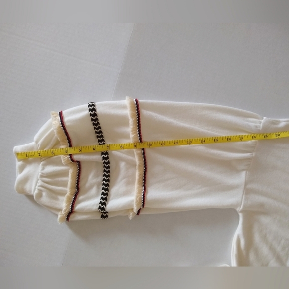 NWT Women's Flirty Off White Top with Embroidered Details Blouson Sleeves Med. - Picture 11 of 12